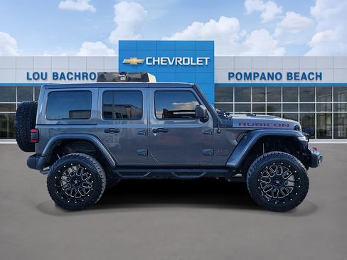 Used 2021 Jeep Wrangler Unlimited Rubicon AWD/4WD image 2