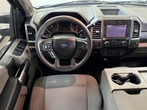 Used 2018 Ford F250 XLT w/ XLT Premium Package AWD/4WD image 21