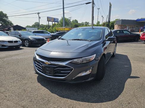Used 2021 Chevrolet Malibu LT FWD image 5