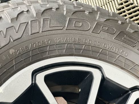 Used 2016 RAM 1500 Rebel w/ Luxury Group image 33