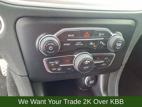 Used 2023 Dodge Charger R/T w/ Blacktop Package image 20