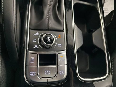 Certified 2024 Kia Telluride SX Prestige AWD/4WD image 29