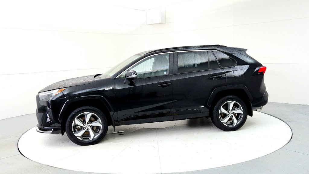 Certified 2024 Toyota RAV4 SE w/ Weather & Moonroof Package AWD/4WD image 3