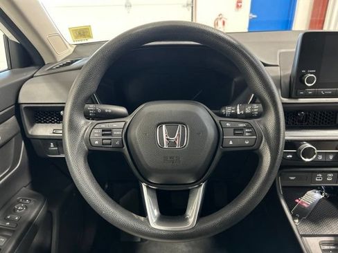 Certified 2024 Honda CR-V EX image 17