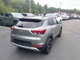 Used 2023 Chevrolet TrailBlazer LT image 3