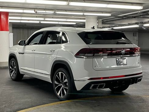 New 2026 Volkswagen Atlas Cross Sport SEL Premium R-Line AWD/4WD image 5