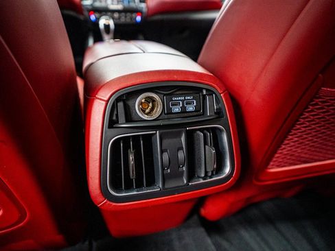 Used 2018 Maserati Levante S GranSport image 61