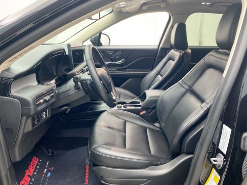 Used 2023 Lincoln Corsair AWD image 14