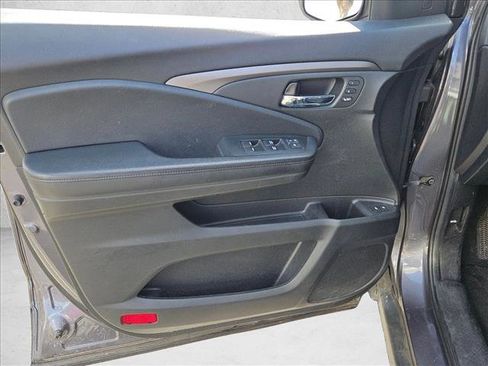 Used 2021 Honda Pilot EX-L image 8