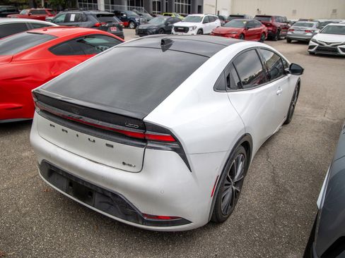 Used 2023 Toyota Prius Limited image 8