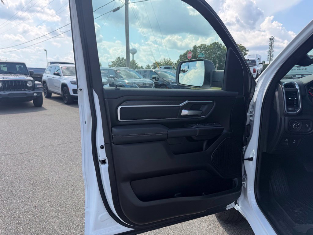 Used 2026 RAM 1500 Big Horn AWD/4WD image 12