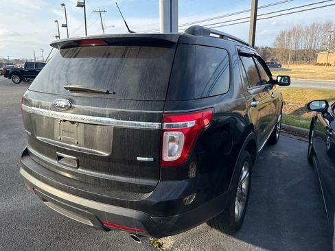 Used 2013 Ford Explorer Limited image 19