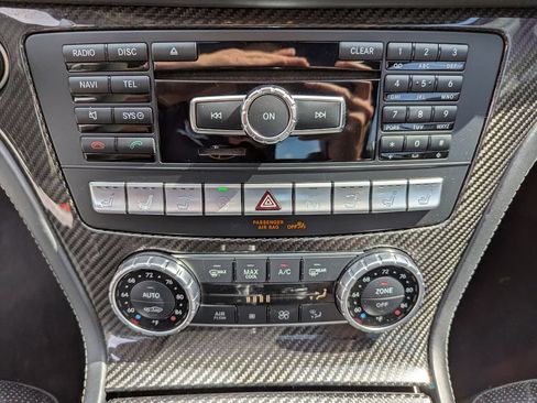 Used 2016 Mercedes-Benz SL 63 AMG image 27