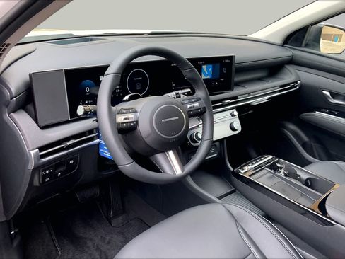 New 2026 Hyundai Tucson Limited AWD/4WD image 9