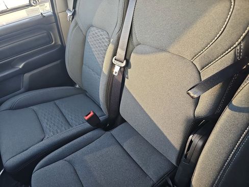 New 2026 RAM 1500 Express image 24