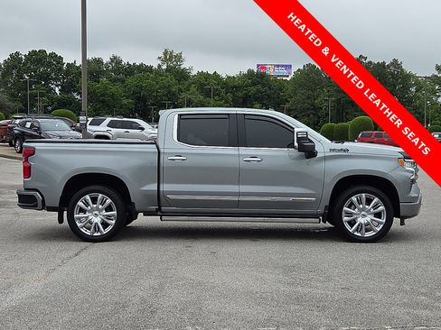 Used 2024 Chevrolet Silverado 1500 High Country w/ High Country Premium Package AWD/4WD image 6