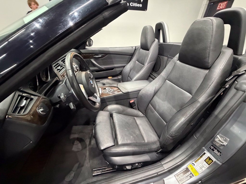 Used 2012 BMW Z4 sDrive35i RWD image 27
