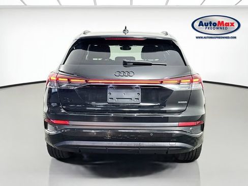 Used 2023 Audi Q4 e-tron Prestige AWD/4WD image 8