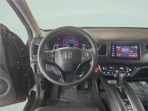Used 2022 Honda HR-V EX image 16
