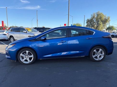 Used 2018 Chevrolet Volt LT w/ LT Driver Confidence Package image 5