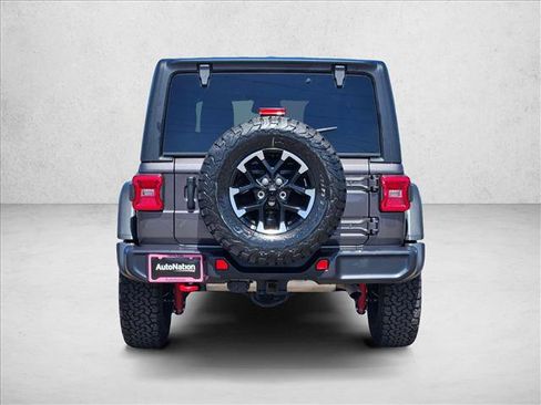 Used 2026 Jeep Wrangler Unlimited Rubicon AWD/4WD image 7