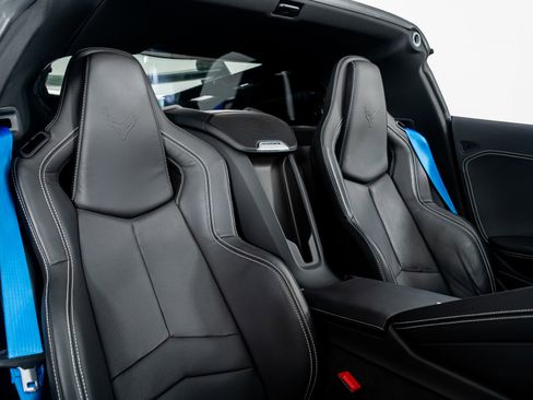 Used 2023 Chevrolet Corvette Z06 image 35