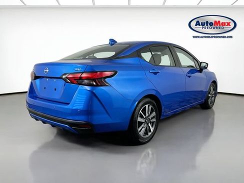 Used 2023 Nissan Versa SV FWD image 2