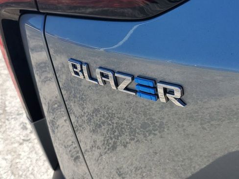 Used 2024 Chevrolet Blazer EV LT AWD/4WD image 7