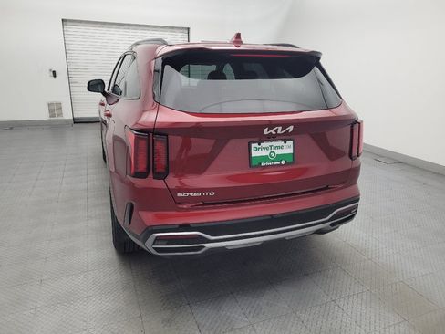Used 2023 Kia Sorento S w/ Panoramic Sunroof Package FWD image 6
