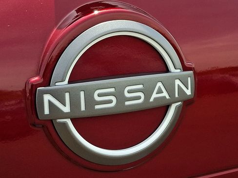 Certified 2025 Nissan Rogue SV w/ SV Premium Package AWD/4WD image 32