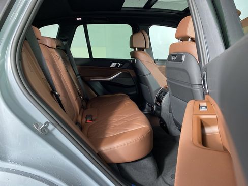 New 2026 BMW X5 xDrive50e image 29