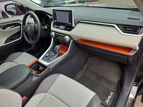 Certified 2019 Toyota RAV4 Adventure w/ All Weather Liner Package AWD/4WD image 18