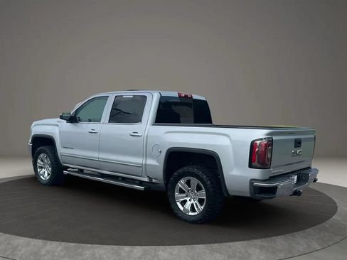 Used 2018 GMC Sierra 1500 SLT AWD/4WD image 4