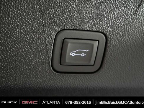 New 2026 GMC Yukon XL Denali w/ Denali Reserve Package AWD/4WD image 35