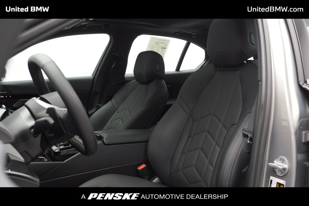 Certified 2026 BMW 530i RWD image 9