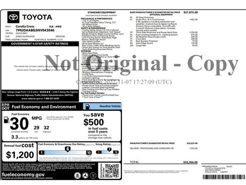 Used 2022 Toyota Corolla Cross XLE w/ Convenience Package image 2