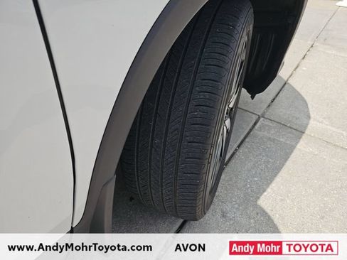 Used 2022 Honda Pilot Elite image 45