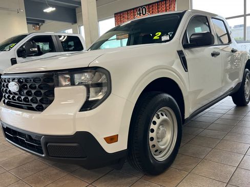 New 2026 Ford Maverick XL image 5