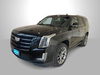 Used 2019 Cadillac Escalade Premium Luxury w/ Escalade Sport Edition video 1