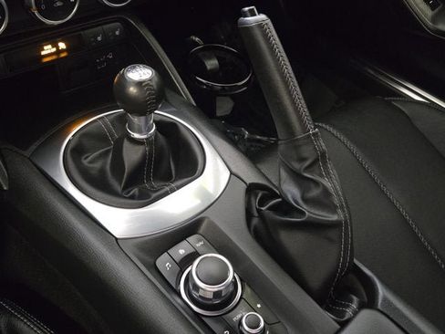 Used 2020 MAZDA MX-5 Miata Grand Touring image 22