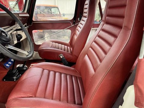 Used 1986 Jeep CJ 7 image 8