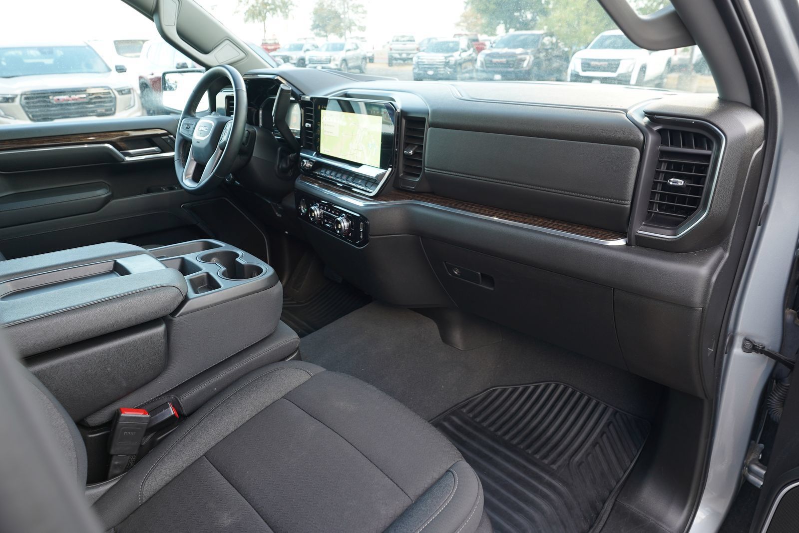 Used 2024 GMC Sierra 1500 Elevation AWD/4WD image 24