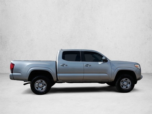 Used 2018 Toyota Tacoma SR w/ SR Convenience Package RWD image 4