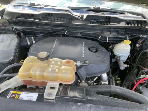 Used 2014 RAM 1500 Outdoorsman AWD/4WD image 40