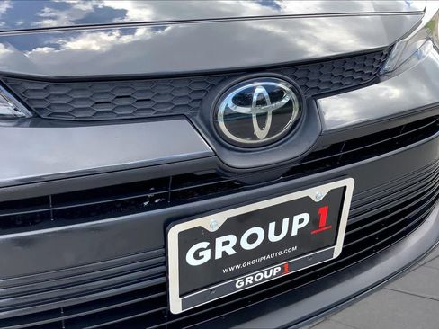 Used 2024 Toyota Corolla LE FWD image 29