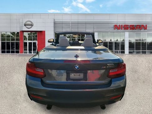 Used 2015 BMW M235i Convertible image 5