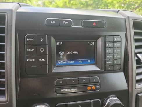 Used 2019 Ford F550 4x4 SuperCab Super Duty image 27