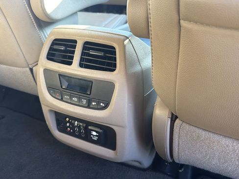 Used 2016 Honda Pilot EX-L image 25