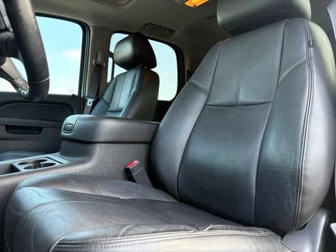 Used 2013 Chevrolet Tahoe LT w/ Suspension Package, Off-Road AWD/4WD image 24