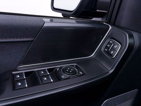 Used 2023 Ford F150 Raptor AWD/4WD image 18
